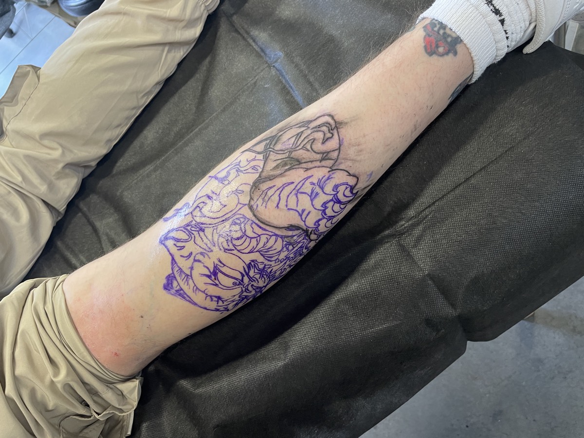 Tiger tattoo stencil linework